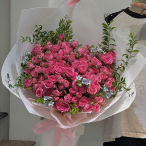 Bó Hoa Hồng Chùm Ngàn Búp – Hot Pink Romance